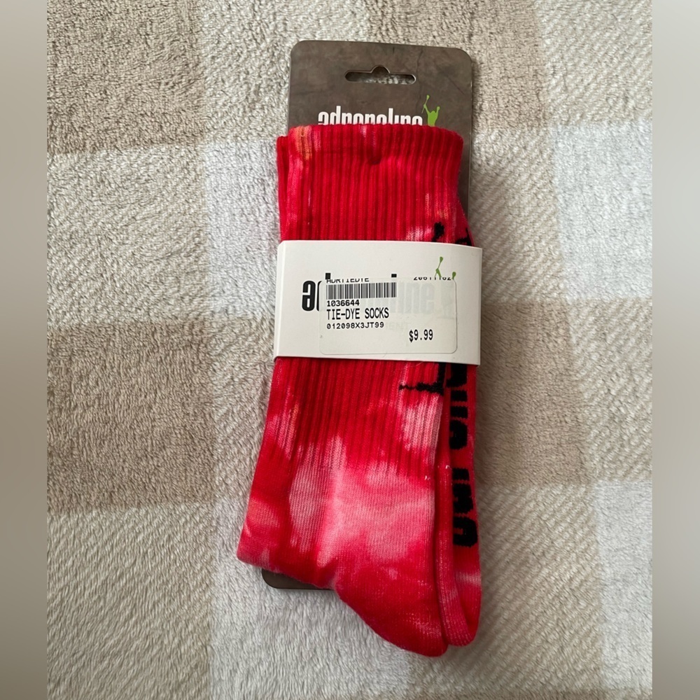Adrenaline Movement NWT Red Tie-Dye Socks One Size